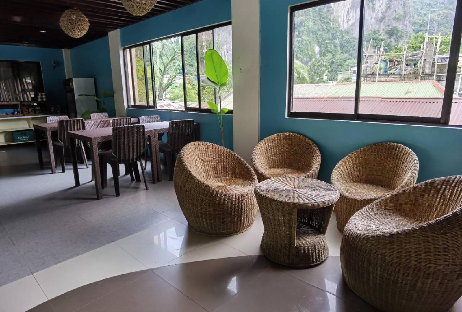 Amos Pili Tree Inn Powered By Cocotel Ель-Нідо Екстер'єр фото